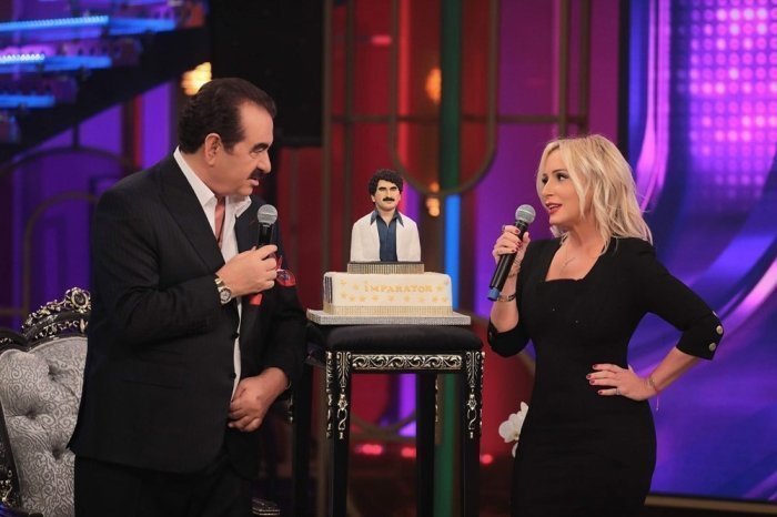 Saba Tümer kimdir? Kaç yaşında? Nereli? Evli mi? Saba Tümer kimdir? Kaç yaşında? Nereli? Evli mi?