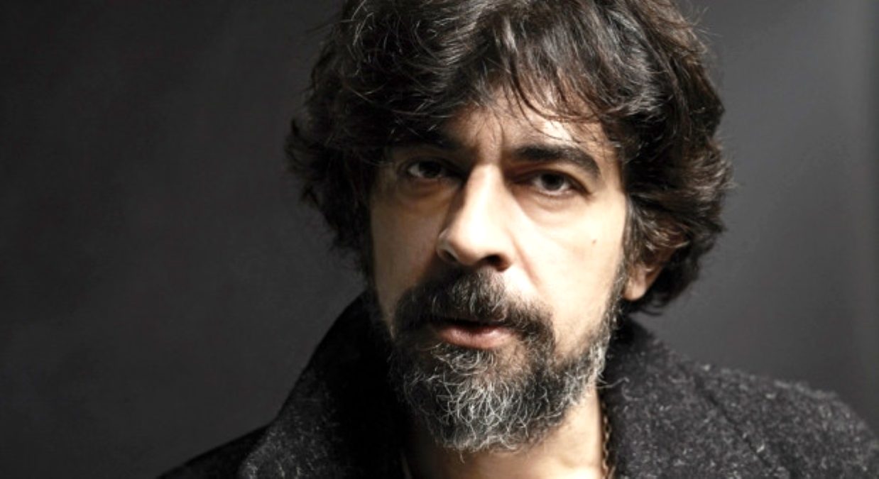 Okan Bayülgen kimdir? Kaç yaşında? Nereli? Okan Bayülgen kızı İstanbul kaç yaşında?