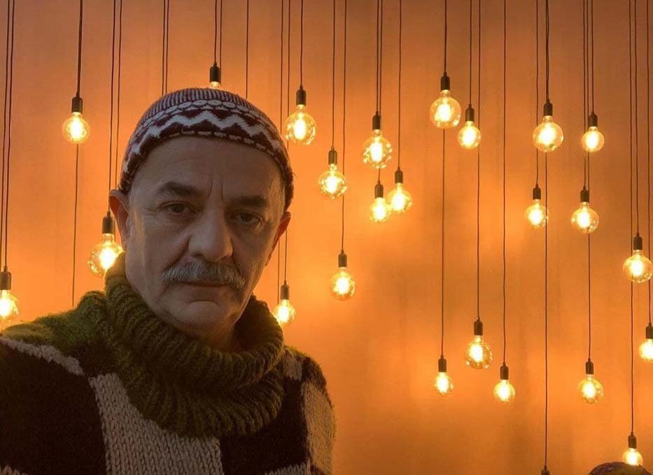 Zafer Algöz kimdir? Kaç yaşında? Nereli? Evli mi, eşi kim? İşte Zafer Algöz’ün oynadığı dizi ve filmler