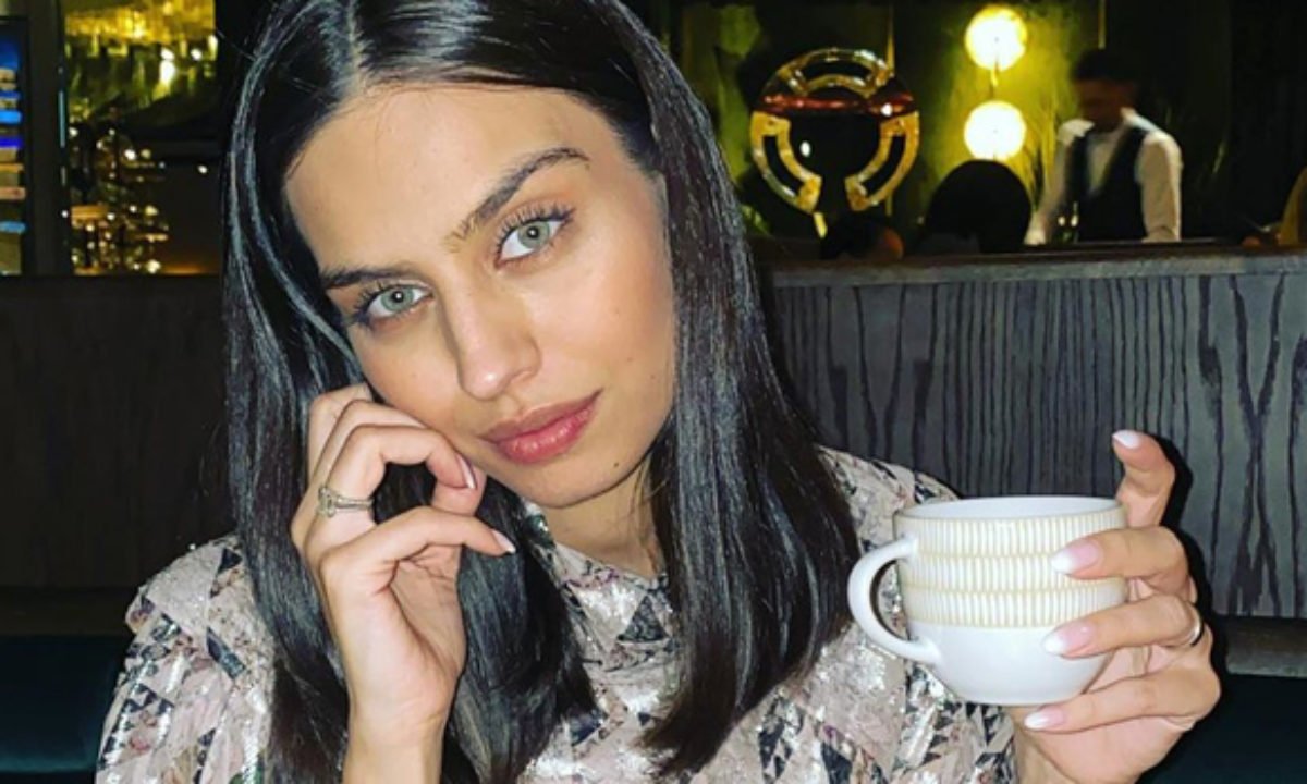 Mesut Özil’in eşi kimdir? Amine Gülşe kimdir? Kaç yaşında? Nereli? Mesut Özil’in eşi kimdir? Amine Gülşe kimdir? Kaç yaşında? Nereli?