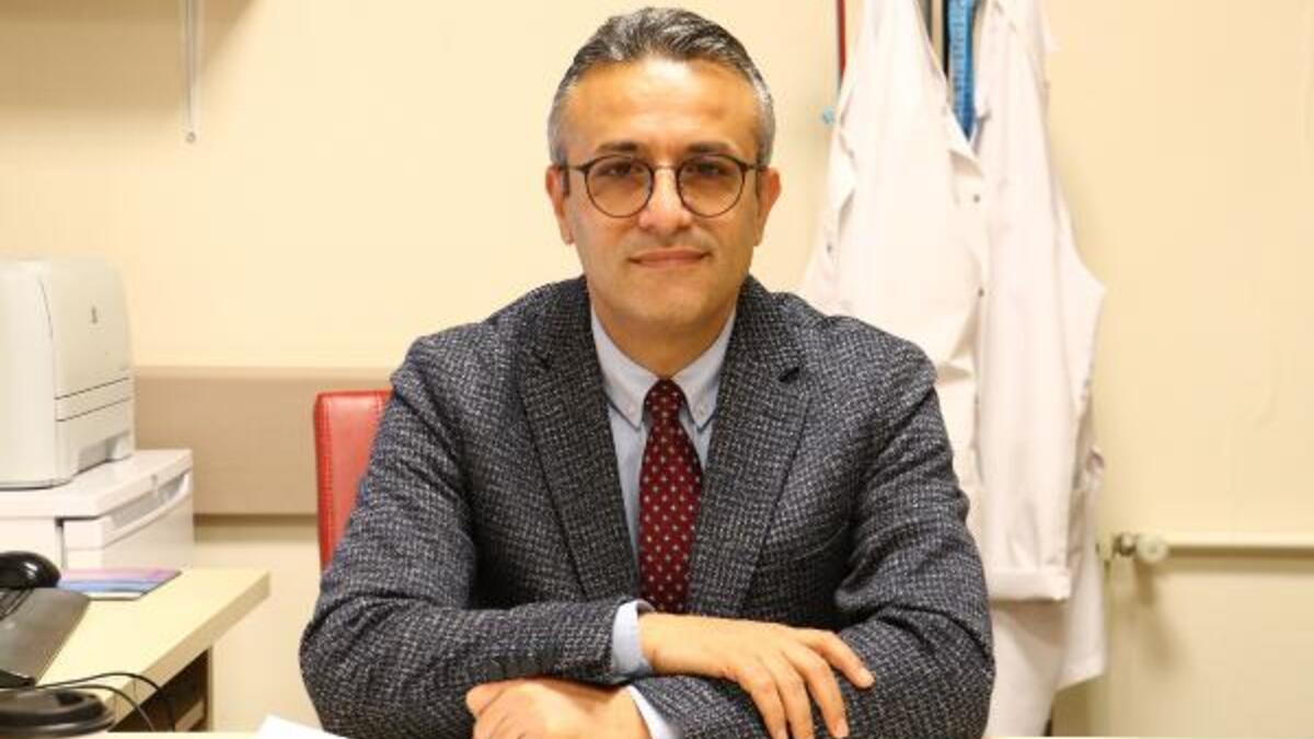 Prof. Dr. Hasan Tezer kimdir? Prof. Dr. Hasan Tezer kaç yaşında, nereli?