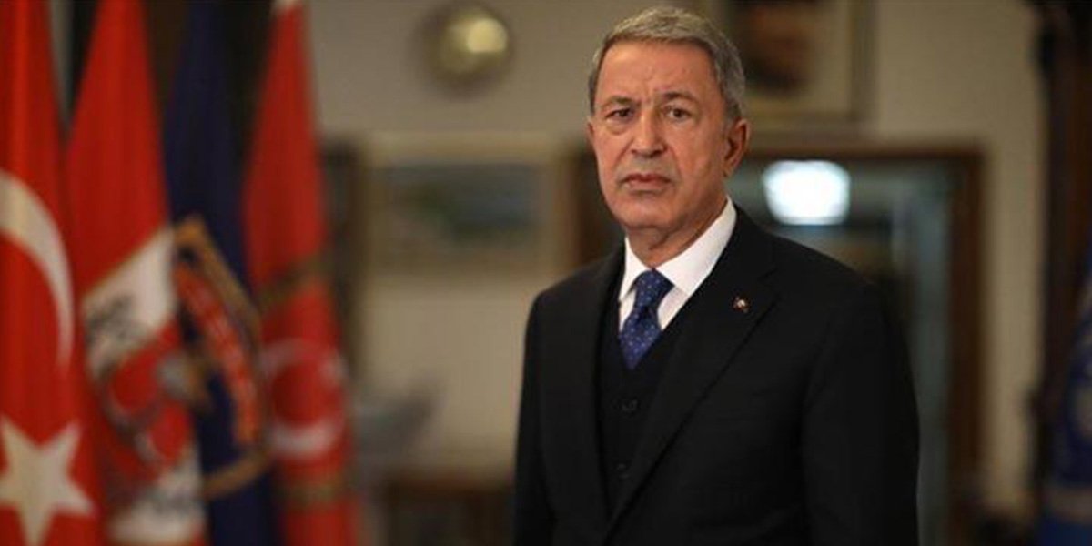 Bakan Akar acı haberi duyurdu: Kahraman silah arkadaşımız şehit oldu Bakan Akar acı haberi duyurdu: Kahraman silah arkadaşımız şehit oldu