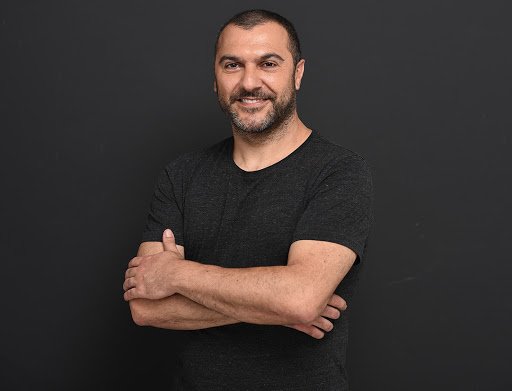 Bay J, Kerem Bürsin’e ne dedi? Bay J kimdir? Kaç yaşında? Mesleği ne? Eğitim hayatı Bay J, Kerem Bürsin’e ne dedi? Bay J kimdir? Kaç yaşında? Mesleği ne? Eğitim hayatı