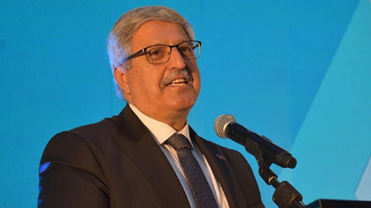 AK Parti MKYK üyesi Vedat Demiröz kimdir, nereli, kaç yaşında? AK Parti MKYK üyesi Vedat Demiröz kimdir, nereli, kaç yaşında?