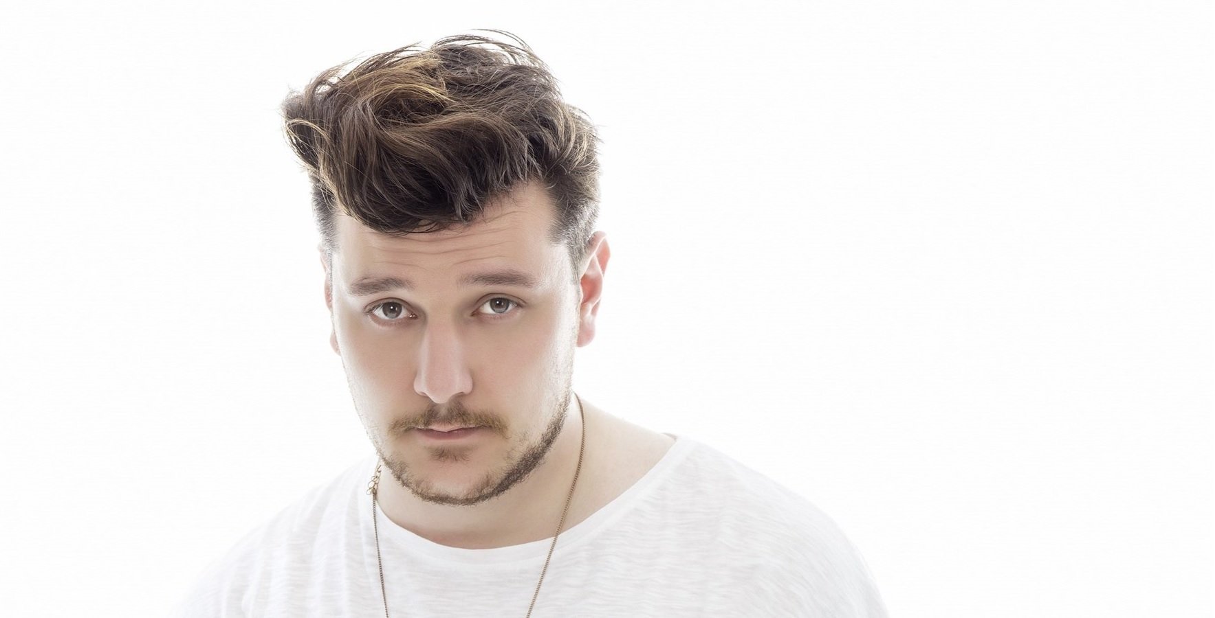 Ekin Uzunlar kimdir? Aslen nereli? Kaç yaşında? Kaç doğumlu? Hangi köylü?  Ekin Uzunlar şarkıları