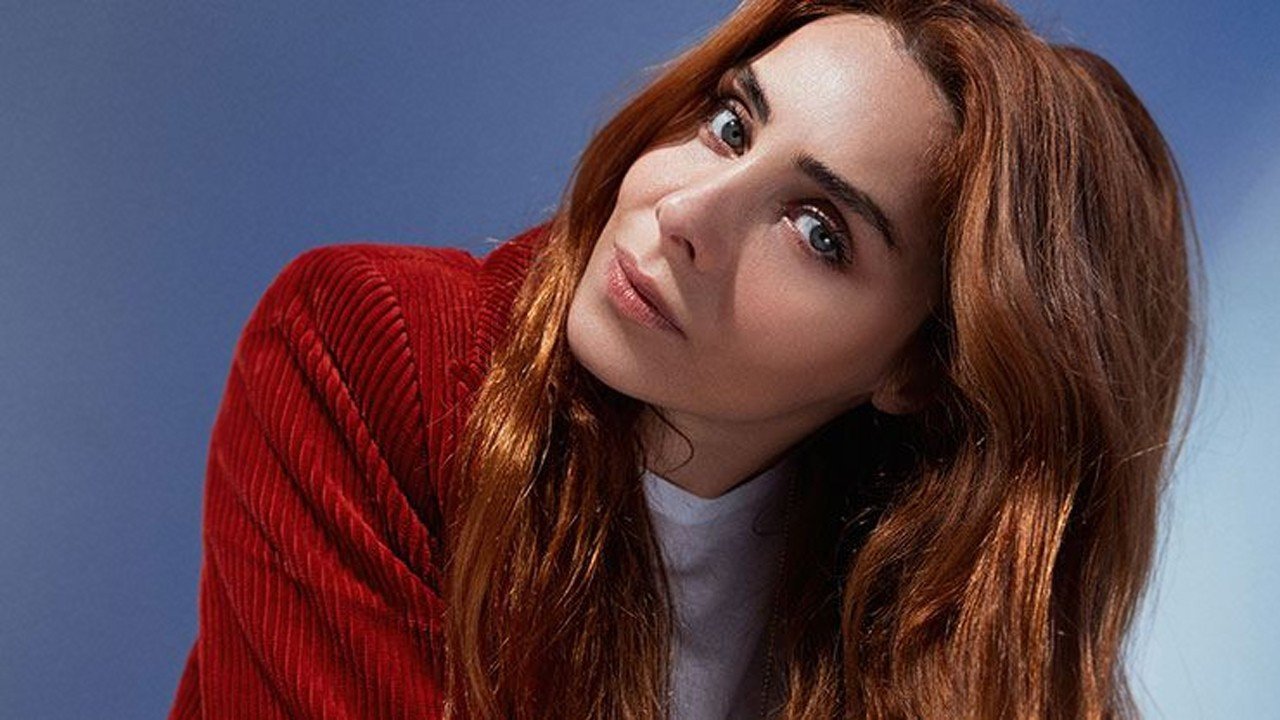 Kağıt Ev Aylin Fırtına kimdir?