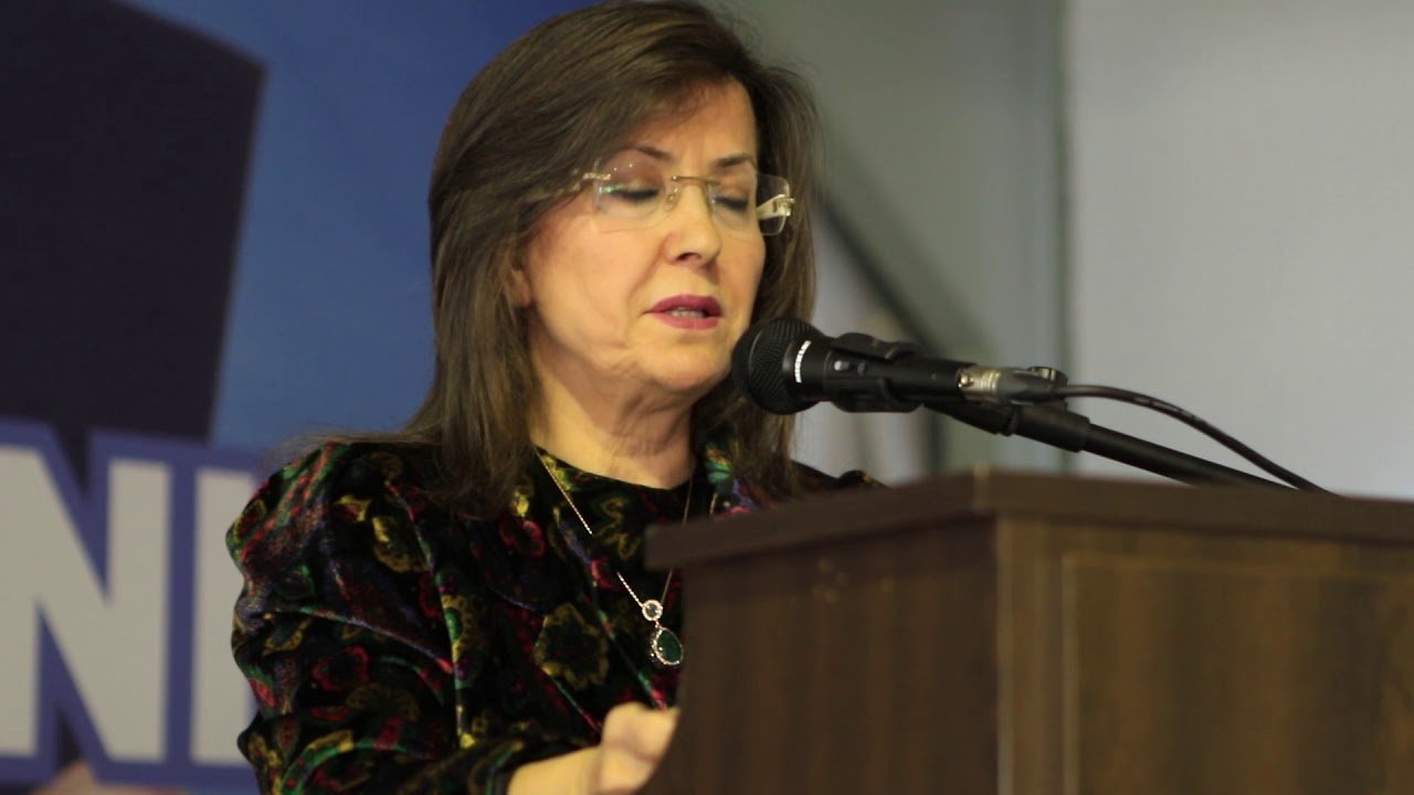 İzmir Demokrasi Üniversitesi Rektörü Prof. Dr. Bedriye Tunçsiper kimdir? Nereli? Kaç yaşında?