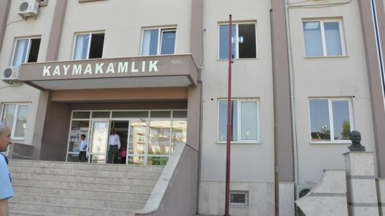 Tam kapanmada Kaymakamlıklar açık mı? Tam kapanmada Kaymakamlık çalışma saatleri