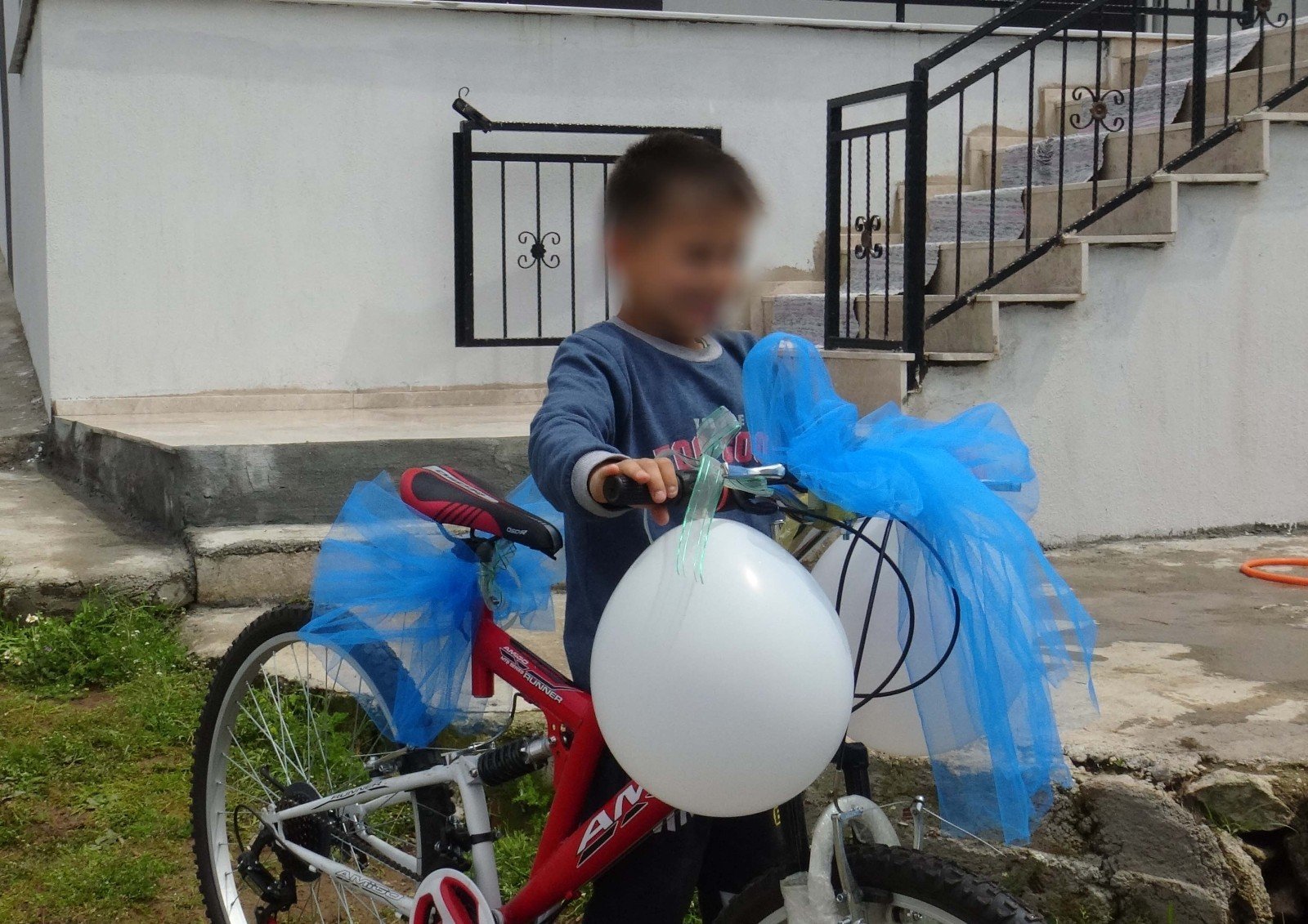 Hayallerini yazdılar! Öksüz ve yetimler isteklerini mektupla anlattı