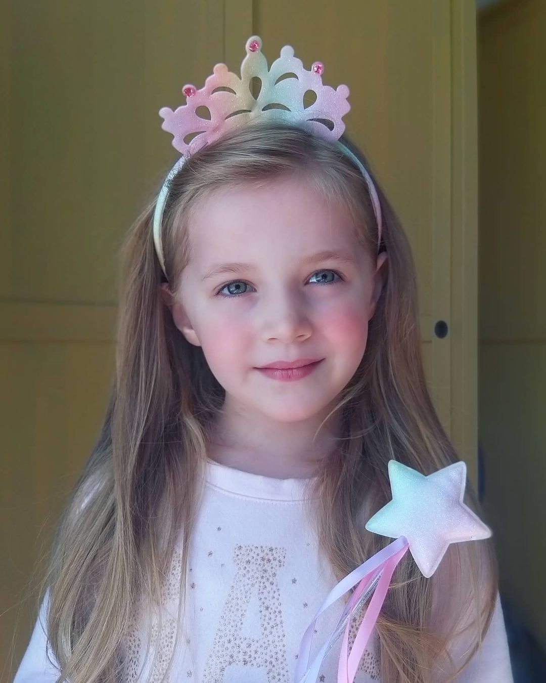 Bade Arazlı kimdir? Nereli, kaç yaşında? Hangi dizi ve filmlerde rol almıştır?