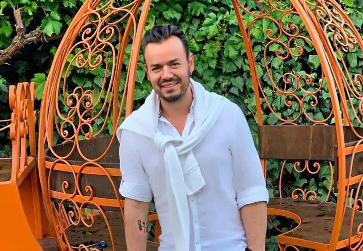 12235765-728xauto Deha Bilimlier kimdir? Eşi kim? Kaç yaşında?