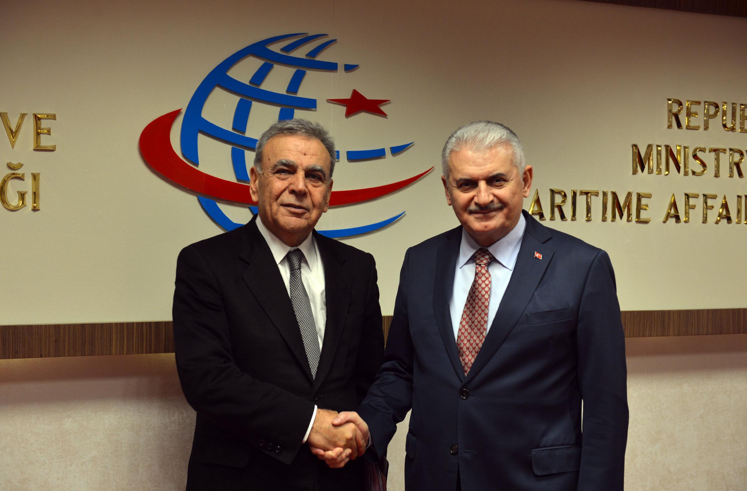 1464366372 Eski CHP İzmir Büyükşehir Belediye Başkanı Aziz Kocaoğlu kimdir? Nereli? Kaç yaşında?