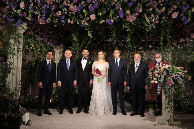 İrfan Can Kahveci'nin eşi kimdir? Gözde Doyran kimdir, kaç yaşında? Gözde Doyran nereli?