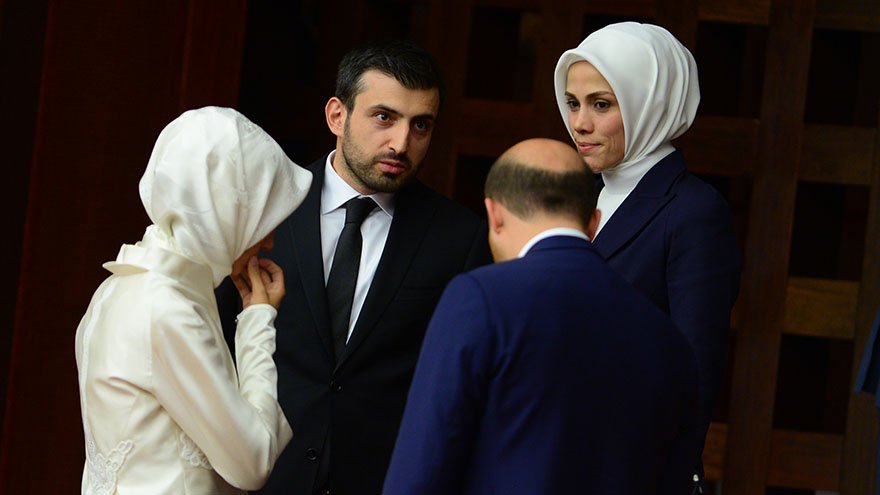 2-min-001 Selçuk Bayraktar kimdir? Kaç yaşında? Nereli?