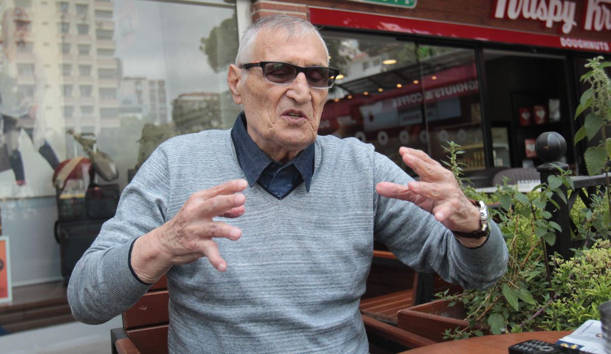 5b0e6b3fae298b43d2f8b7cb Varol Ürkmez kimdir, kaç yaşında ve nereli? Varol Ürkmez neden öldü?