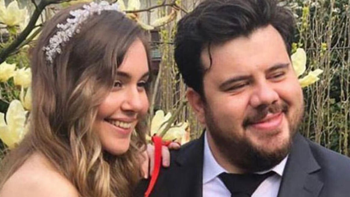 5cab2001ec10bb1fe8ba3e17 Eser Yenenler kimdir? Nereli Kaç yaşında? Hangi filmlerde rol aldı?