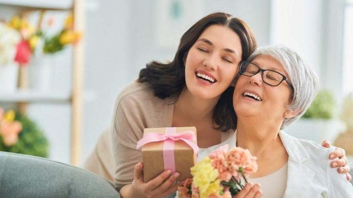 anneler-gunu-shutter-16-9-1588845554-880x495-1 Eşe,sevgiliye anneler günü mesajı 2021|En güzel anneler günü sözleri