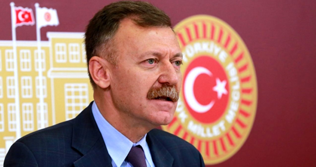 aytug-atici-kimdir-nereli-kac-yasinda-meslegi-13657590-5738-amp Aytuğ Atıcı kimdir? Nereli ? Kaç yaşında? | CHPli Aytuğ Atıcı hayatı