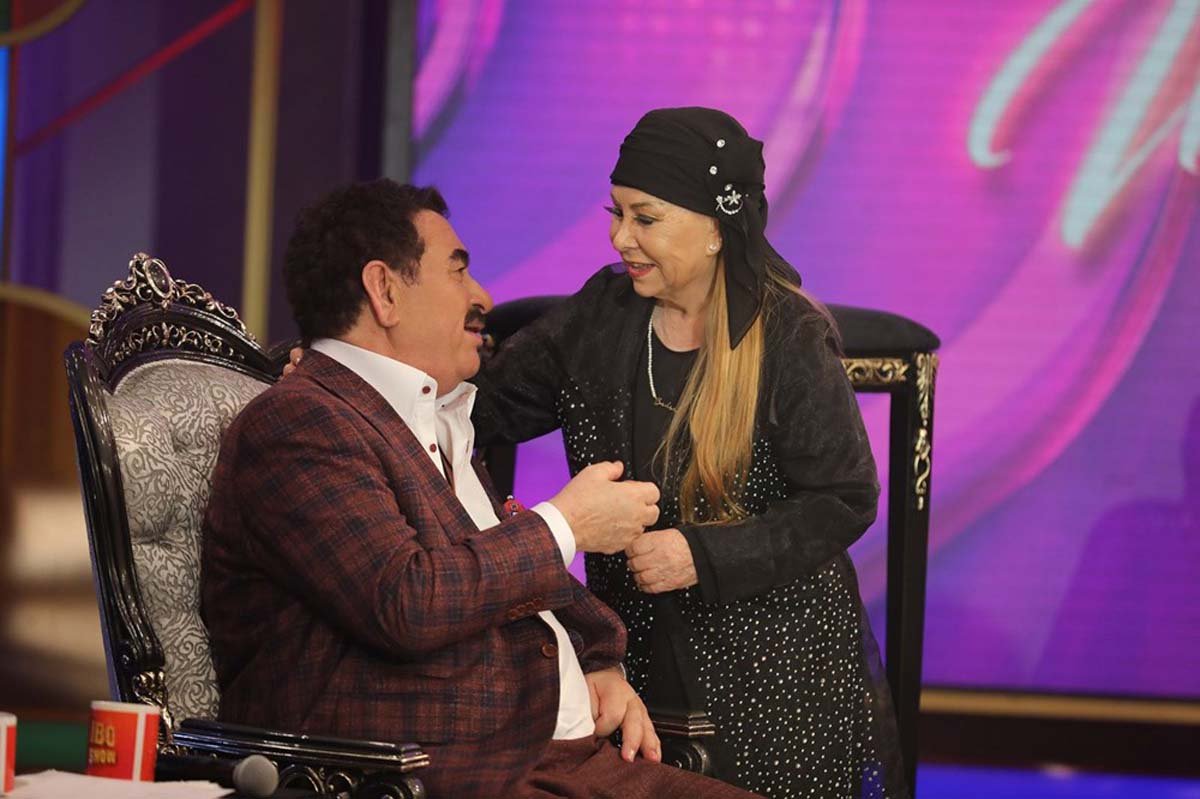 coniewzee0ifayvmrkkkzq-001 Bedia Akartürk kimdir? Nereli, kaç yaşında? Evli mi? Kaç çocuğu var?