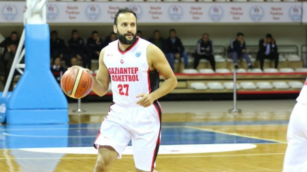 cwahstcxuaeqe6p Cansu Canan Özgen eşi kimdir? Erden Eryüz nereli, kaç yaşında?