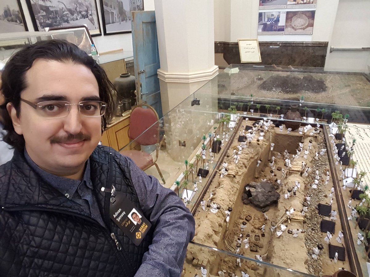 Adnan Şensoy kimdir? Nereli, kaç yaşında? Adnan Şensoy hangi cemaatten?