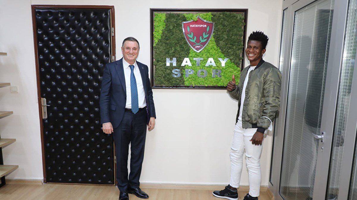 dd6348eccb0f4c82ad3b6fb42ec5b783 Mohammed Kesselly Kamara kimdir? Kaç yaşında? Nereli? | Atakaş Hatayspor yeni transferi Mohammed Kesselly Kamara hayatı