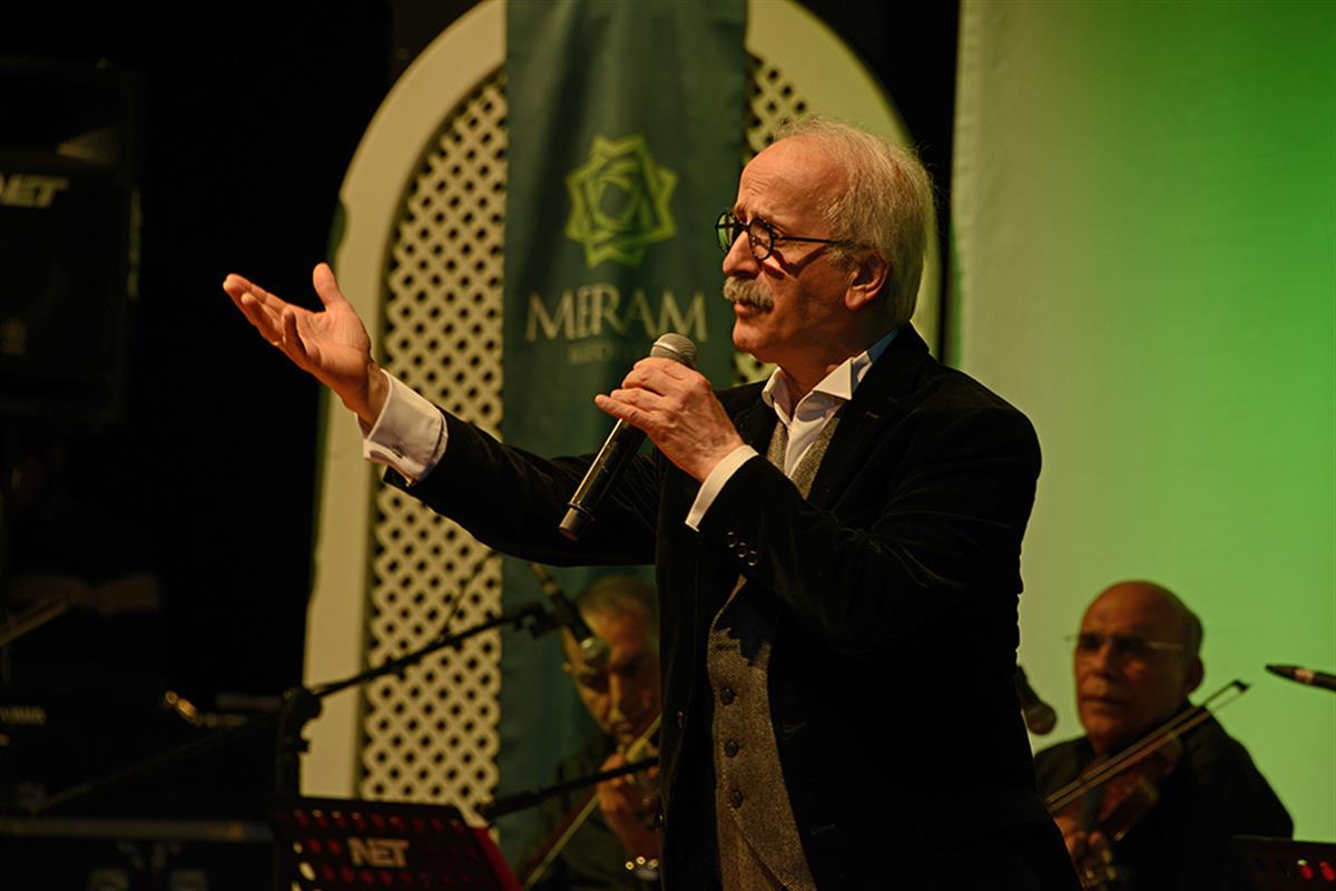 Sami Özer kimdir nereli kaç yaşında Evli mi