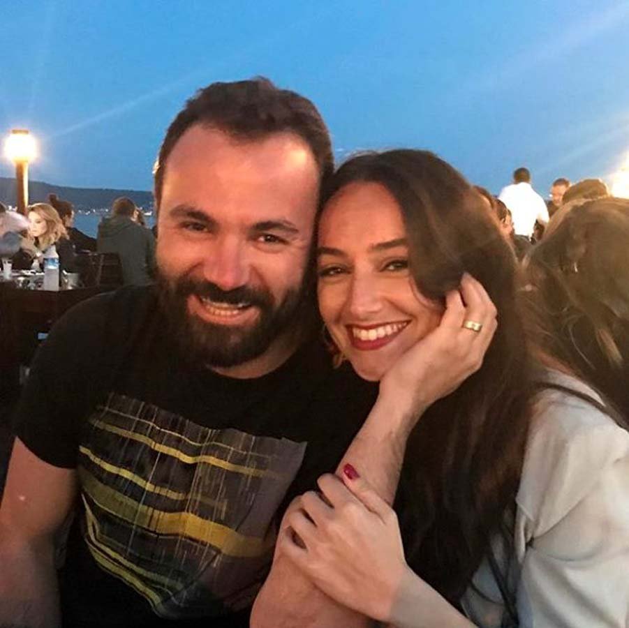 edip-akbayram-in-minik-kizina-bir-de-simdi-bakin-716791-1150-2-b Edip Akbayram'ın kızı kimdir? Türkü Akbayram nereli, kaç yaşında?