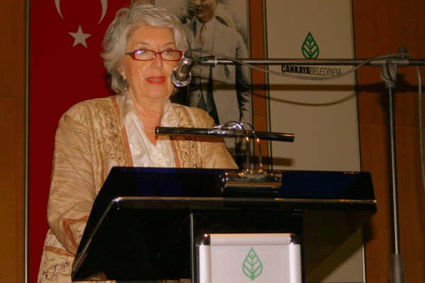 f-7d7c0-aylin-ozmenek-001 Aylin Özmenek kimdir? Kaç yaşında? Nereli? Öldü mü? Neden öldü?