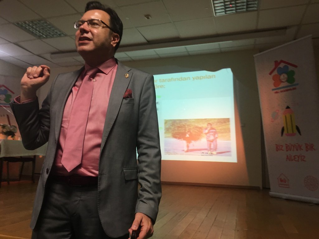 galeri-mehmet-sevki-sozen-4 Şevki Sözen kimdir, kaç yaşında, nereli? Müge Anlı Adli Tıp Uzmanı Şevki Sözen mesleği?