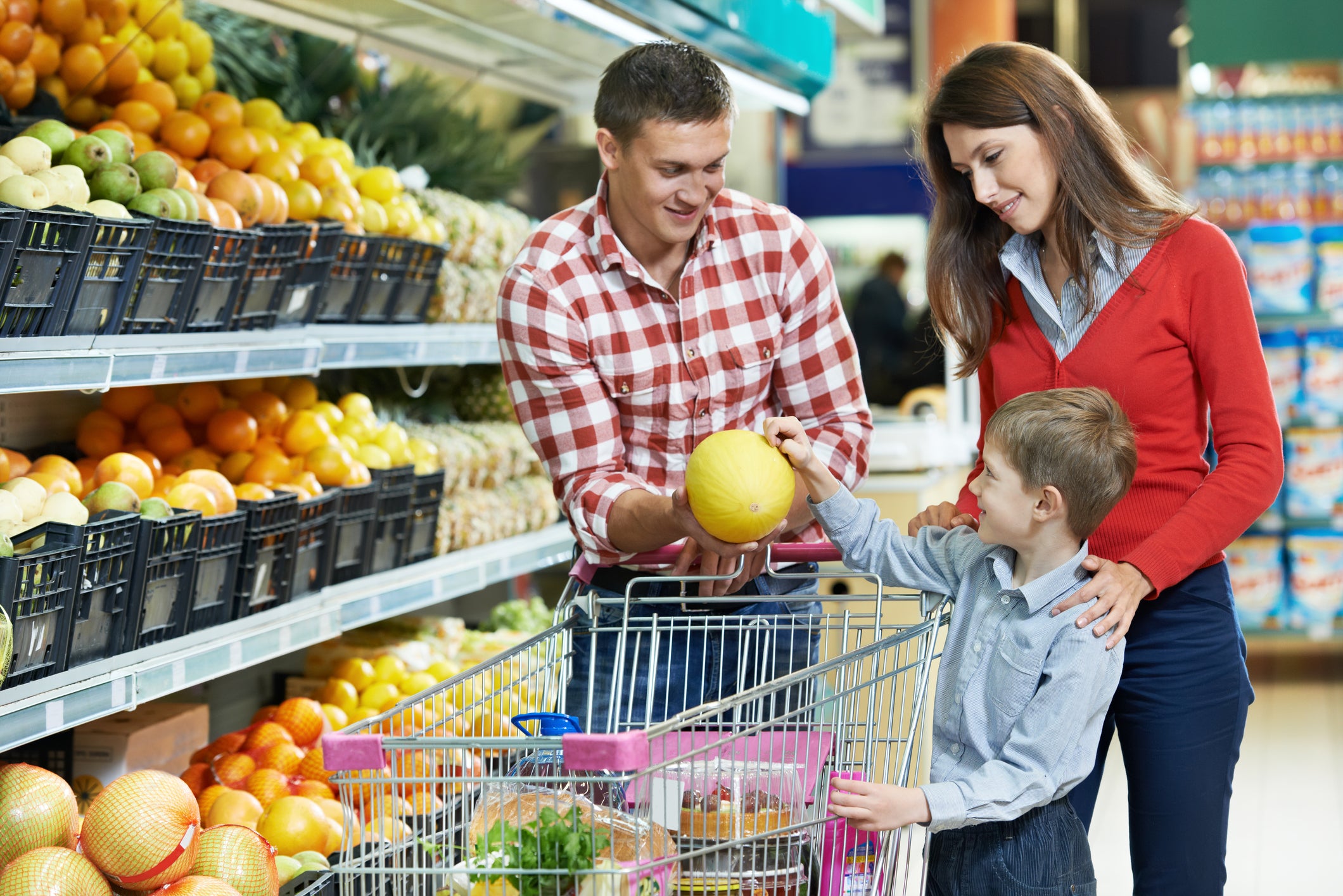 grocery-shopping-getty-1 Tam kapanma markete gitmek yasak mı? Tam kapanma market çalışma saatleri 2021