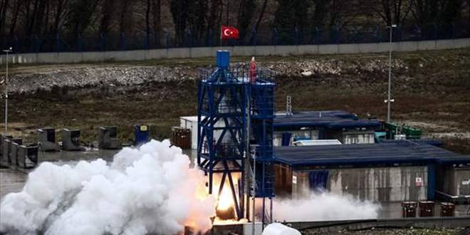 Ay’a gönderilecek hibrit roket motoru testten başarıyla geçti