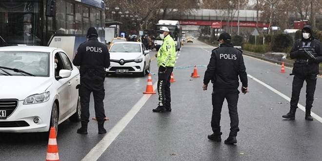 Yurt genelinde sokağa çıkma kısıtlaması başladı