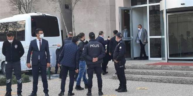 7 emekli amiralin evinde arama yapılıyor