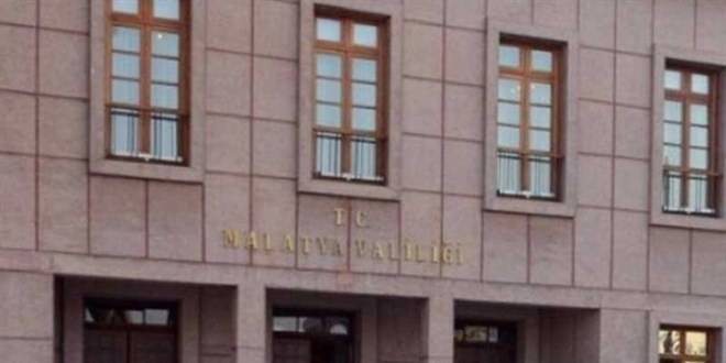 Malatya’da gezi soruşturması: Vali yardımcısı ve 2 il müdürü açığa alındı Malatya’da gezi soruşturması: Vali yardımcısı ve 2 il müdürü açığa alındı