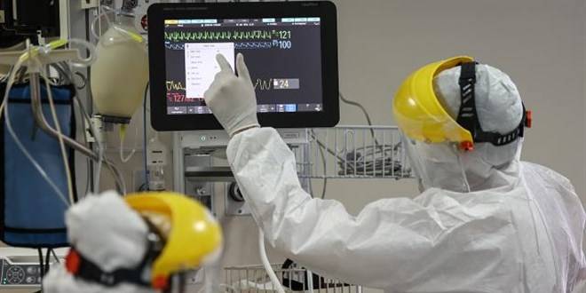 Korona kaynaklı ölümler bir ayda 4 kat arttı Korona kaynaklı ölümler bir ayda 4 kat arttı