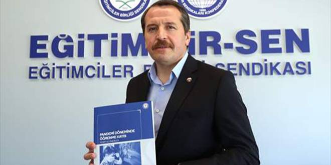 Memur-Sen: Gerekli tedbirler alınıp yüz yüze eğitime devam edilmeli Memur-Sen: Gerekli tedbirler alınıp yüz yüze eğitime devam edilmeli