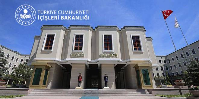 Emekli Subaylar Derneği yöneticileri görevden uzaklaştırıldı Emekli Subaylar Derneği yöneticileri görevden uzaklaştırıldı