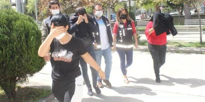 ‘Bakanın imzasını bekliyoruz’ deyip dolandırdılar ‘Bakanın imzasını bekliyoruz’ deyip dolandırdılar