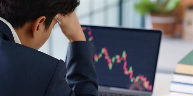 Bitcoin çok sert düşüşe geçti Bitcoin çok sert düşüşe geçti