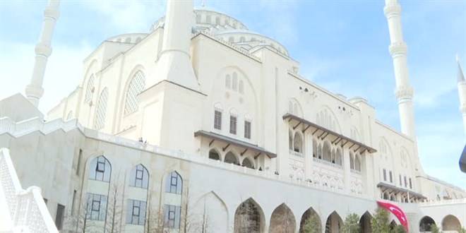 Erdoğan cuma namazının ardından cemaate hitap etti Erdoğan cuma namazının ardından cemaate hitap etti