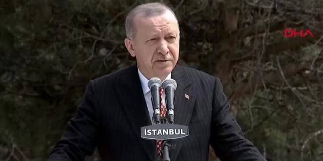 Erdoğan ‘Dünyanın en büyük Türk bayrağını’ göndere çekti Erdoğan ‘Dünyanın en büyük Türk bayrağını’ göndere çekti