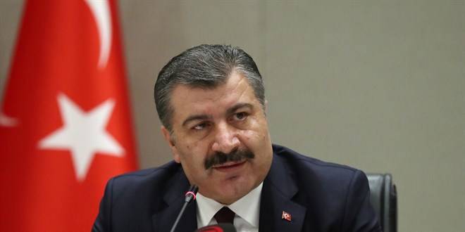 Bakan Koca, sosyal medya hesabından 23 Nisan sürprizi yaptı