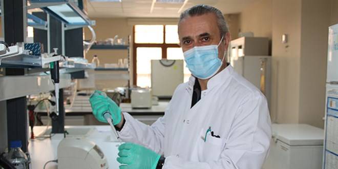 Prof. Dr. Özgümüş: Mutlaka çift maske kullanın