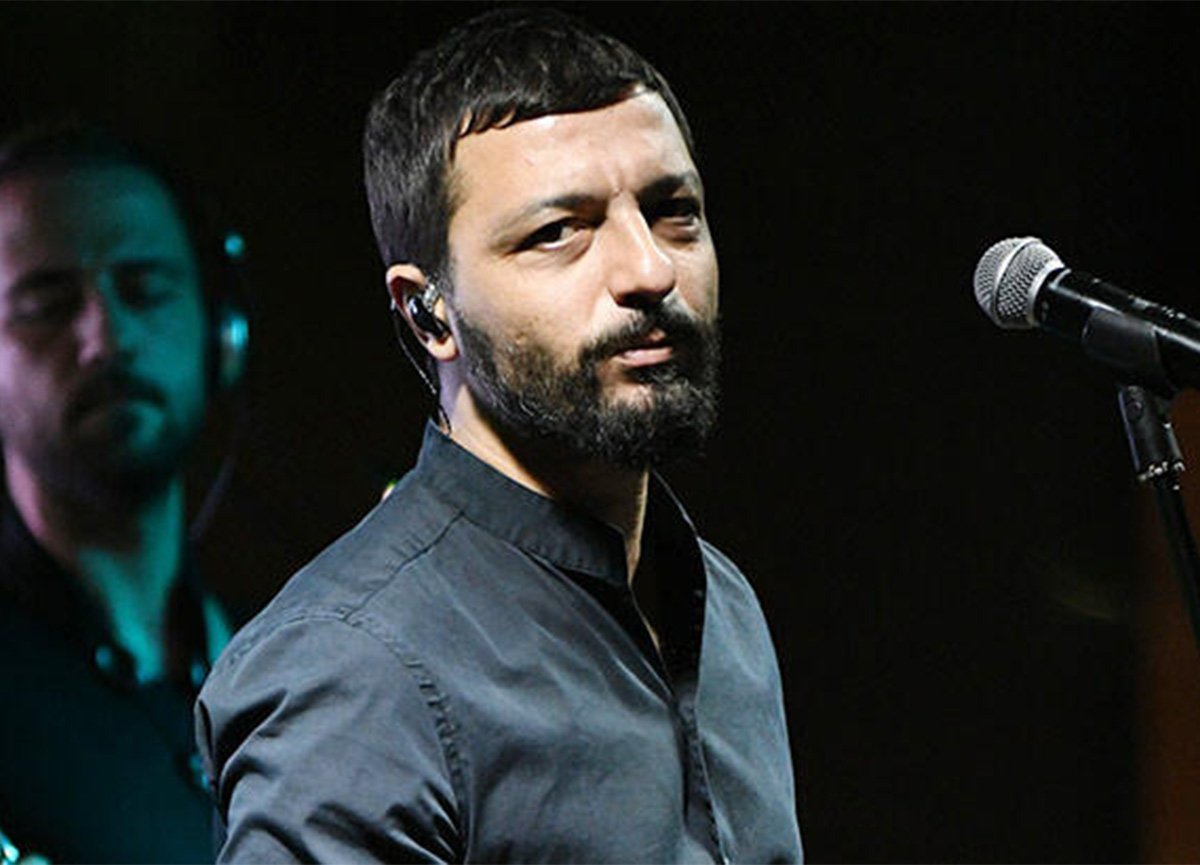 m167520656960740dea389a5 Mehmet Erdem kimdir? Nereli, kaç yaşında? Evli mi? Mehmet Erdem şarkılar nelerdir?