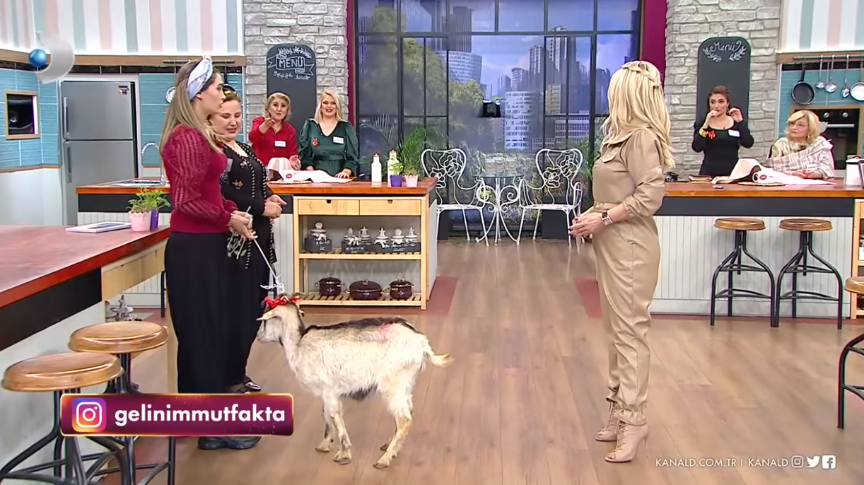 rg Gelinim Mutfakta Dudu kimdir, kaç yaşında nereli? Gelinim Mutfakta kaynana Nuray kim?