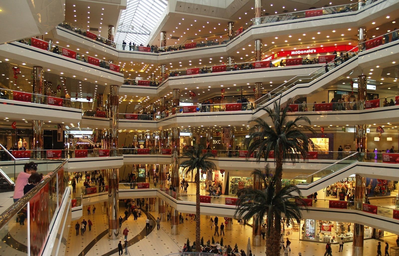 s-4468-1 Tam kapanmada AVM'ler açık mı? AVM'ler kapanacak mı?