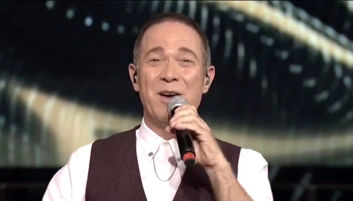 Sümer Ezgü kimdir? Nereli, kaç yaşında? Evli mi? Şarkıları nelerdir?