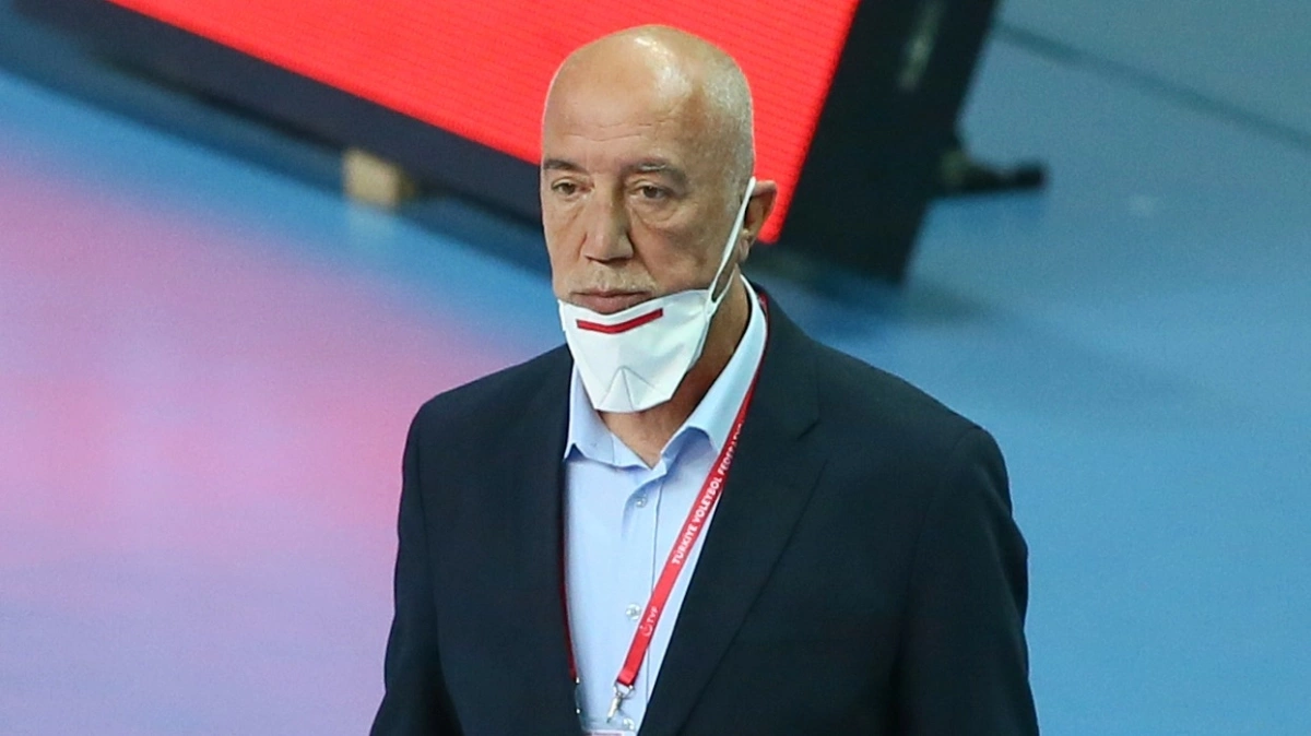 Nedim Özbey kimdir ve kaç yaşında?