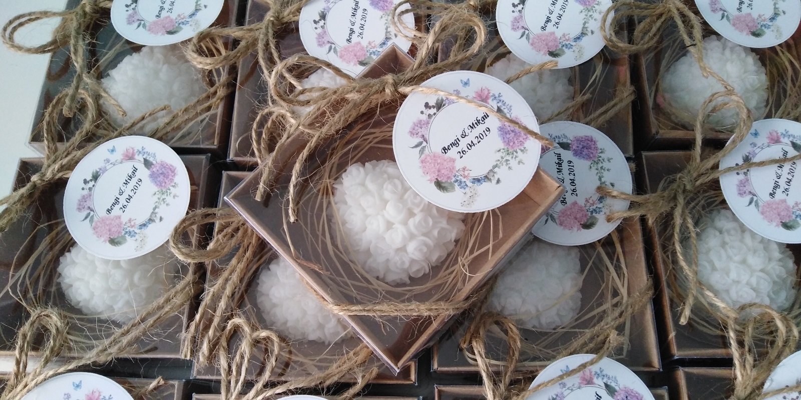 yvedyxddfu9232020224841-img-20190420-123452-2 Anneler Günü alınacak hediyeler 2021